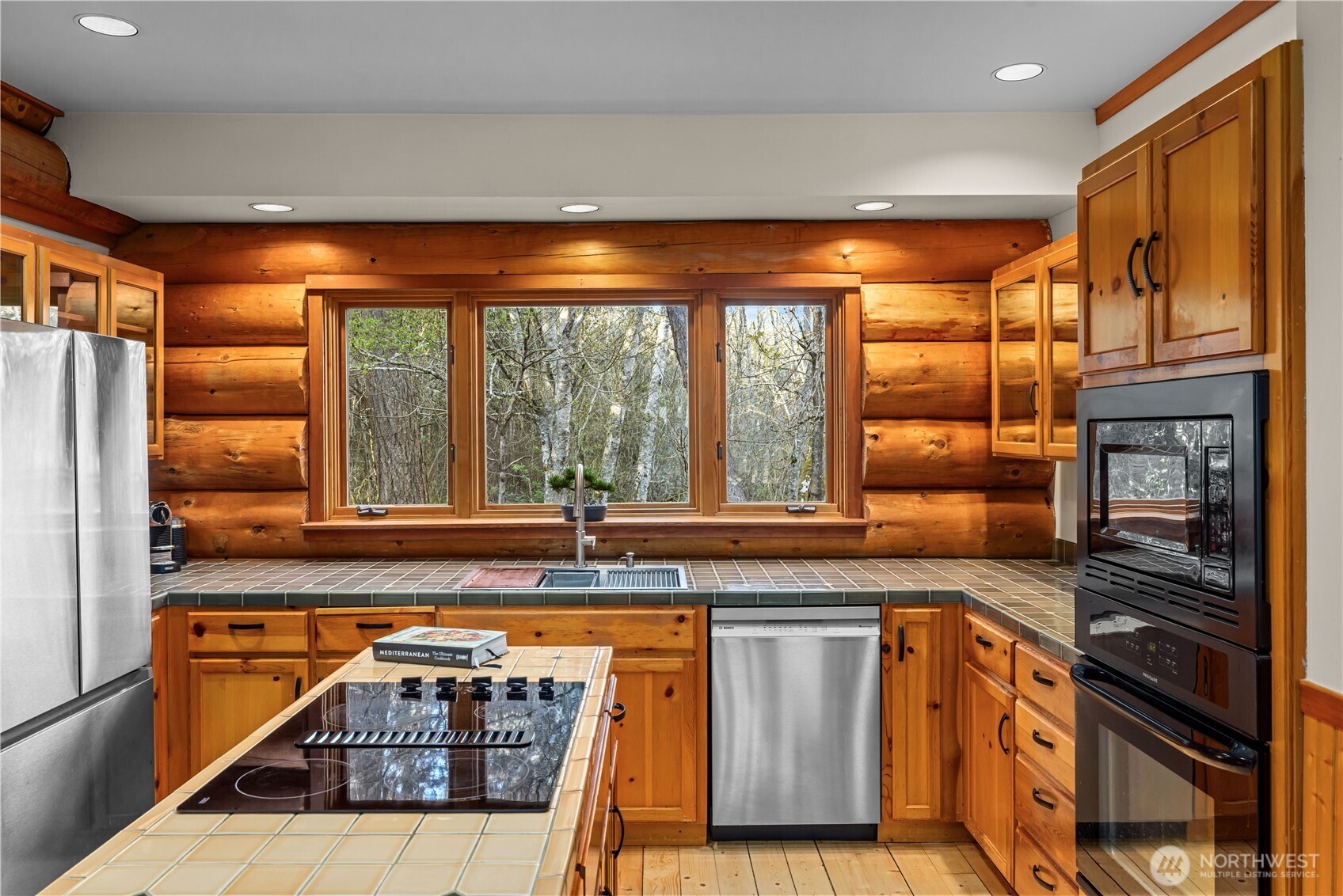7200 Northeast Day Road West Bainbridge Island, WA 98110 - Photo 24 of 40