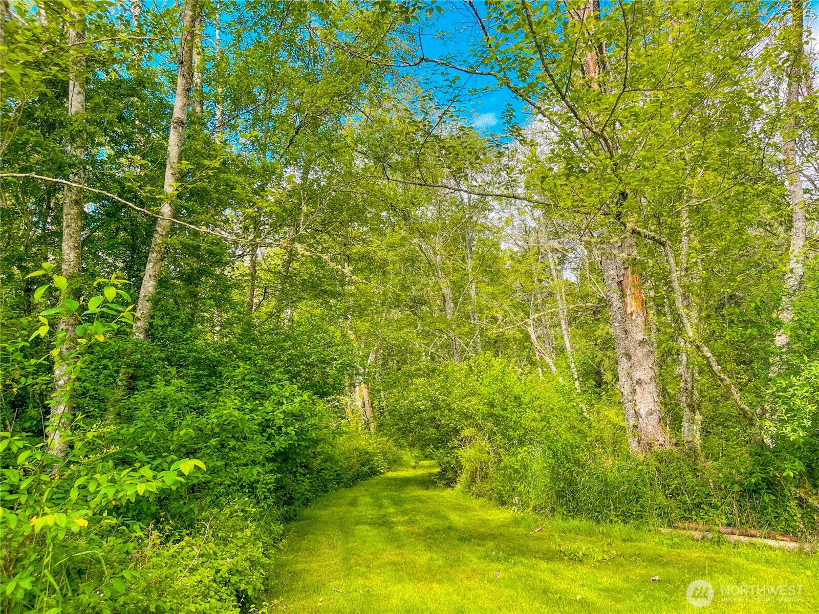 7200 Northeast Day Road West Bainbridge Island, WA 98110 - Photo 36 of 40