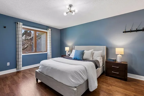 $515,000 | 4841 Safari Court North, Eagan, MN 55122