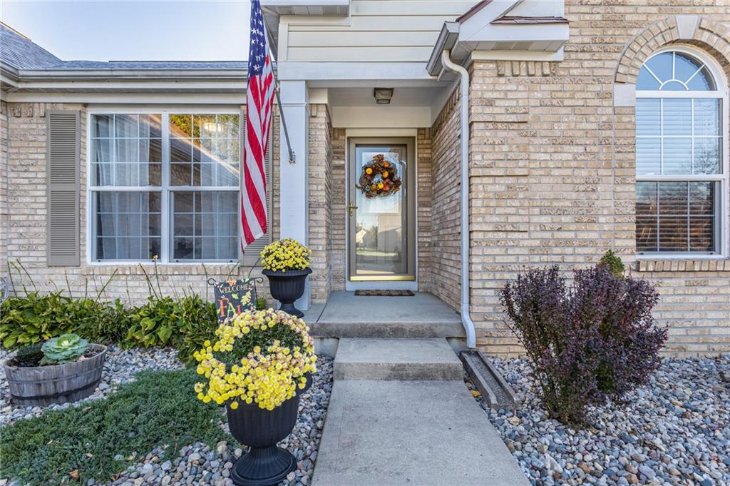 6573 Hunters Ridge South Zionsville, IN 46077 - Photo 4 of 37 Gallery Image 4