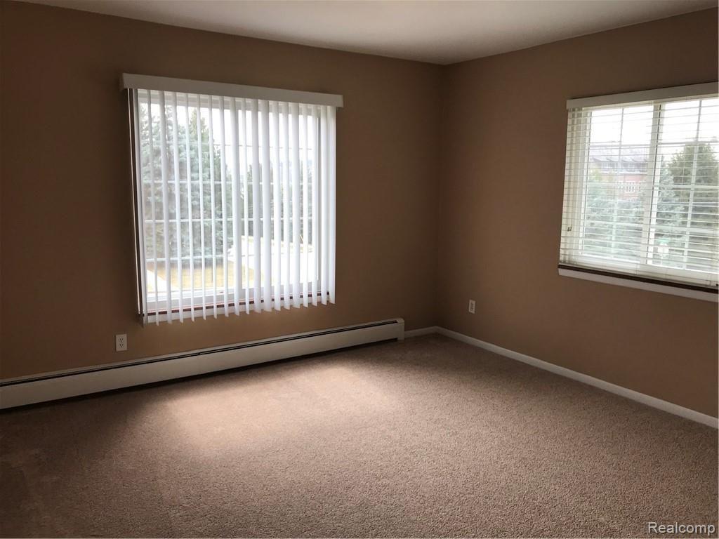 495 Miller Avenue, Unit 103 Rochester, MI 48307 - Photo 5 of 9