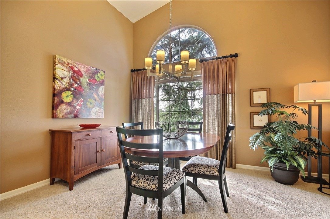 635 South 32nd Street Renton, WA 98055 - Photo 8 of 21