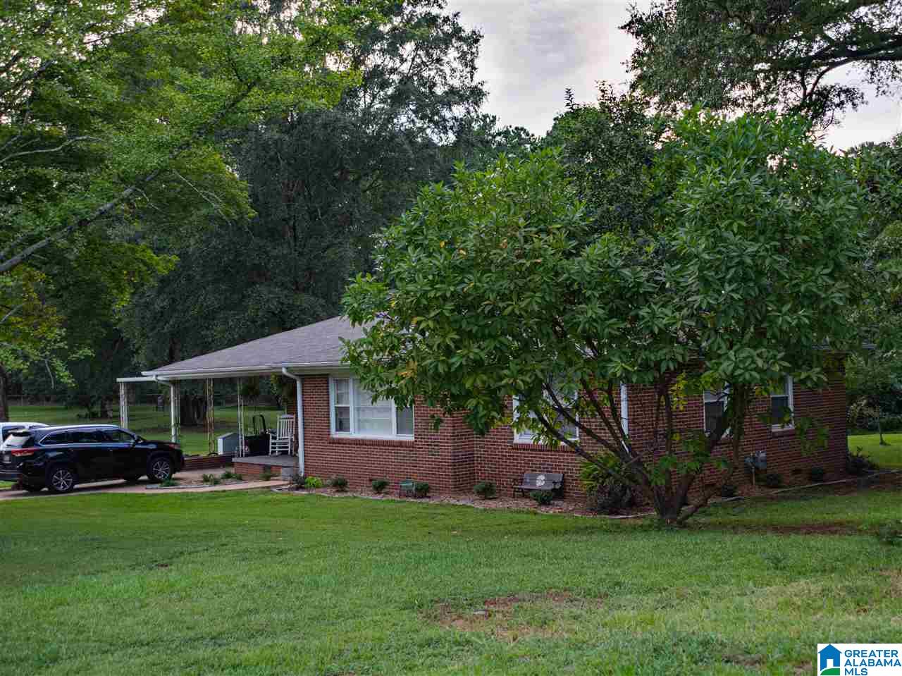 3410 Vonzel Road Sylacauga, AL 35150 - Photo 2 of 11