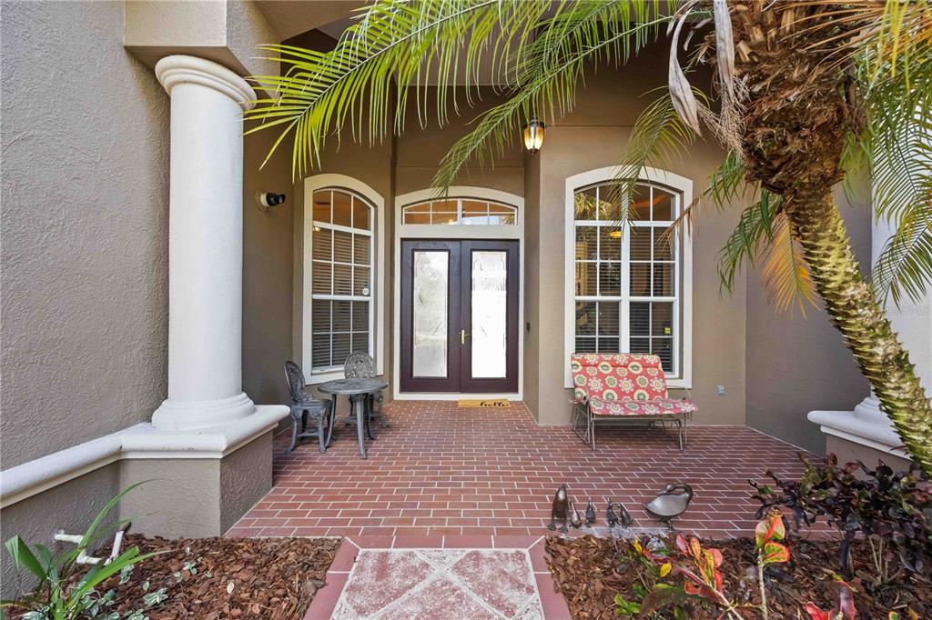 14806 Bowfin Terrace Lakewood Ranch, FL 34202 - Photo 4 of 95 a front view of a house