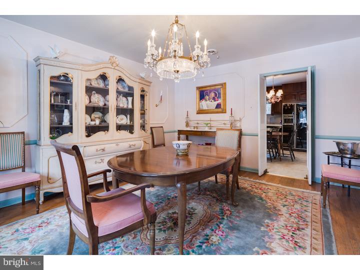142 Heritage Road Haddonfield, NJ 08033 - Photo 5 of 24 Dining Room