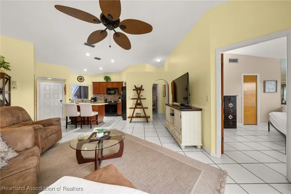 $115,000 | 4845 Casablanca Circle, Unit F25, Sebring, FL 33870