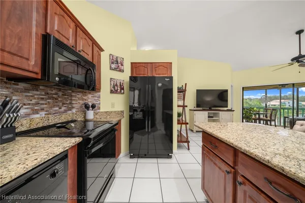 $115,000 | 4845 Casablanca Circle, Unit F25, Sebring, FL 33870