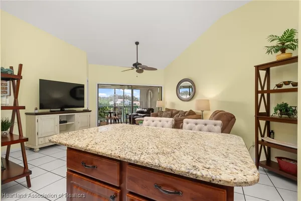 $115,000 | 4845 Casablanca Circle, Unit F25, Sebring, FL 33870