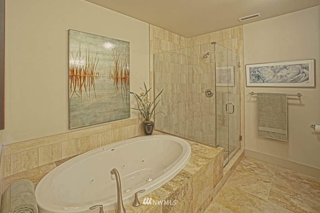 316 Walnut Street, Unit 3B Edmonds, WA 98020 - Photo 11 of 15 Gallery Image 11