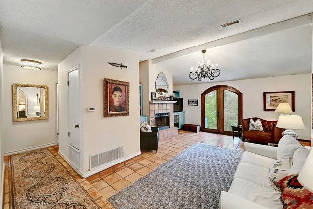 $599,000 | 107 South Cuernavaca Drive, Austin, TX 78733