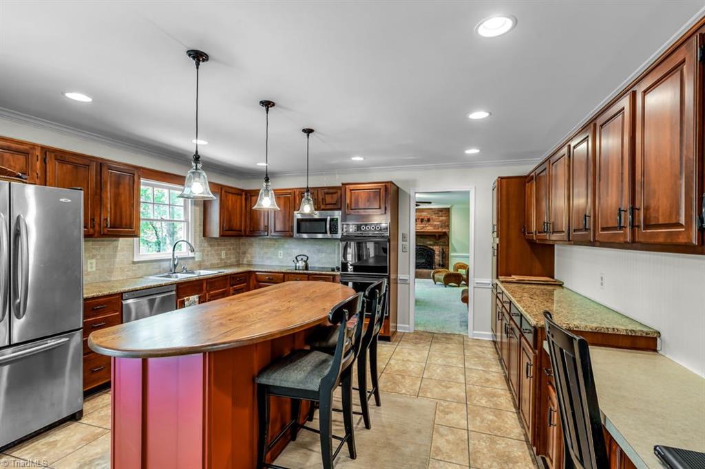 4240 Wayne Road Greensboro, NC 27407 - Photo 14 of 49 Gallery Image 14