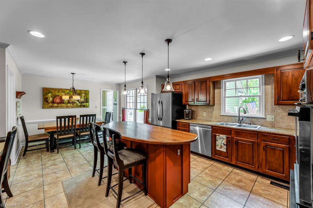 4240 Wayne Road Greensboro, NC 27407 - Photo 15 of 49 Gallery Image 15