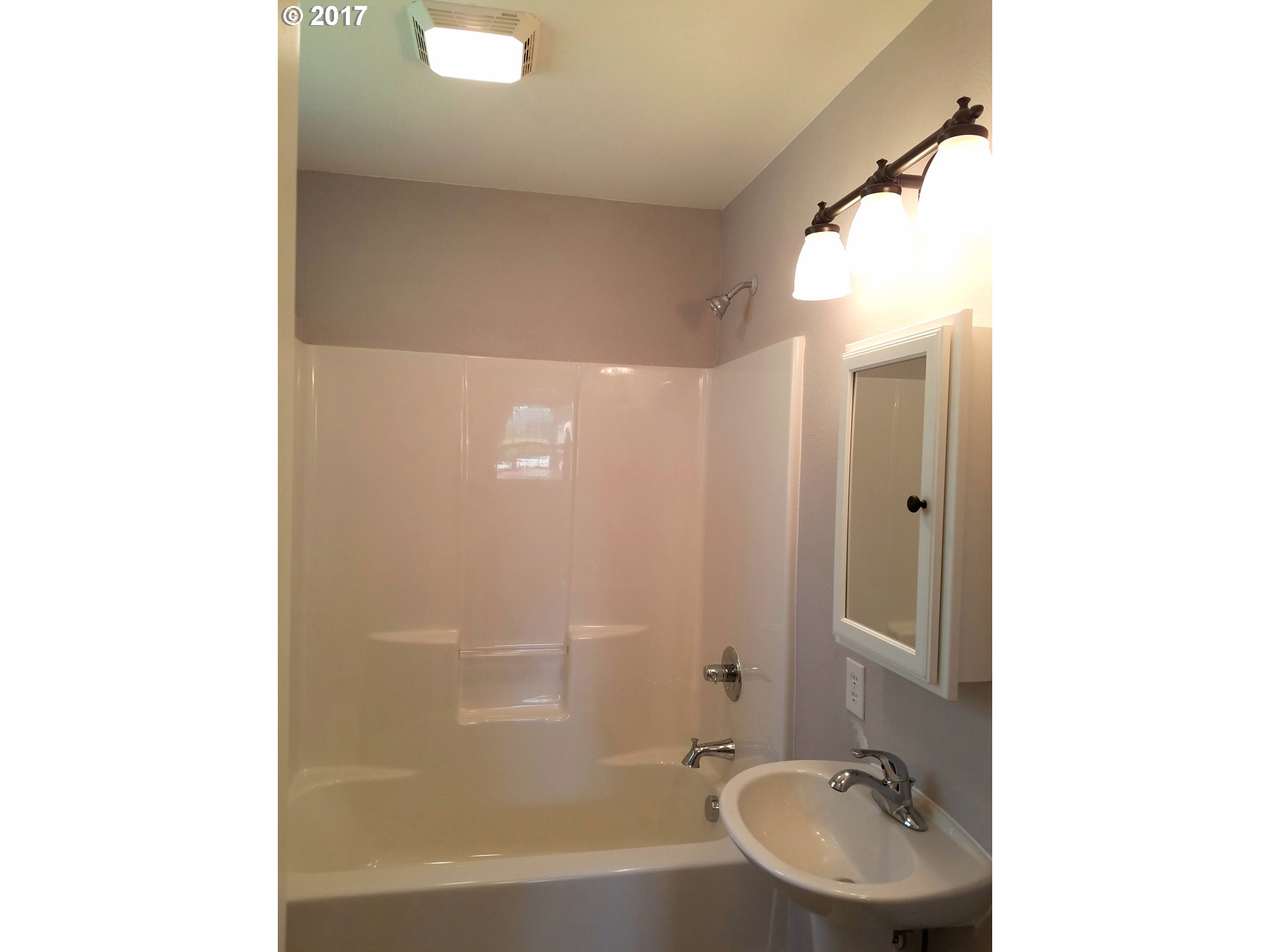 130 North Vernonia Road St. Helens, OR 97051 - Photo 11 of 20 Gallery Image 11