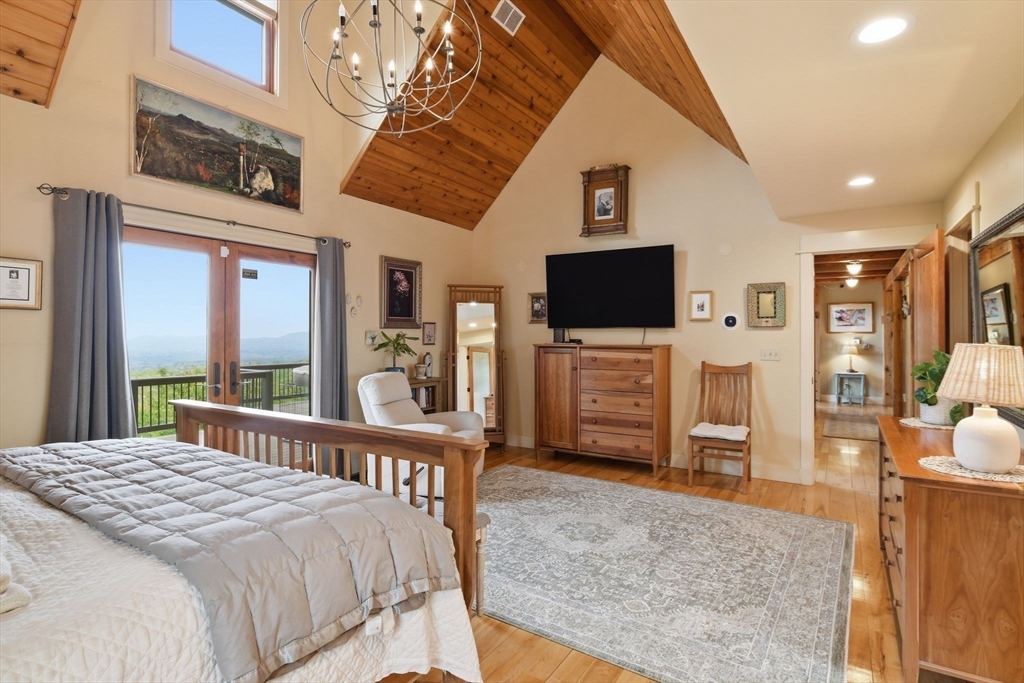 329 Southampton Road Westhampton, MA 01027 - Photo 15 of 40