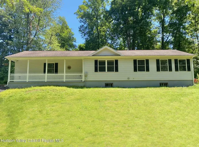 $395,499 | 430 Joys Lane, Hurley, NY 12443