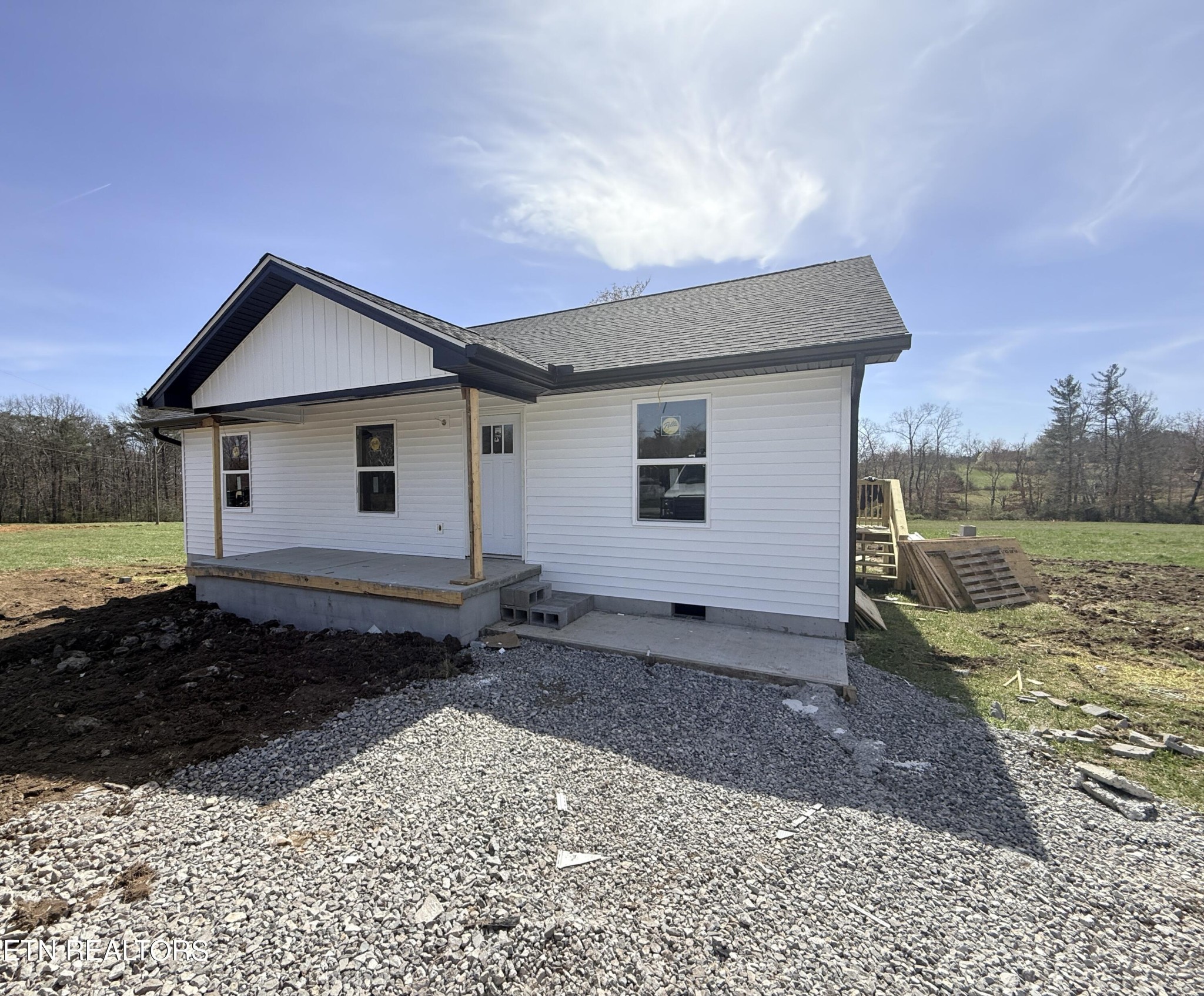 366 Old Wes Baldwin Road Jamestown, TN 38556 - Photo 1 of 10