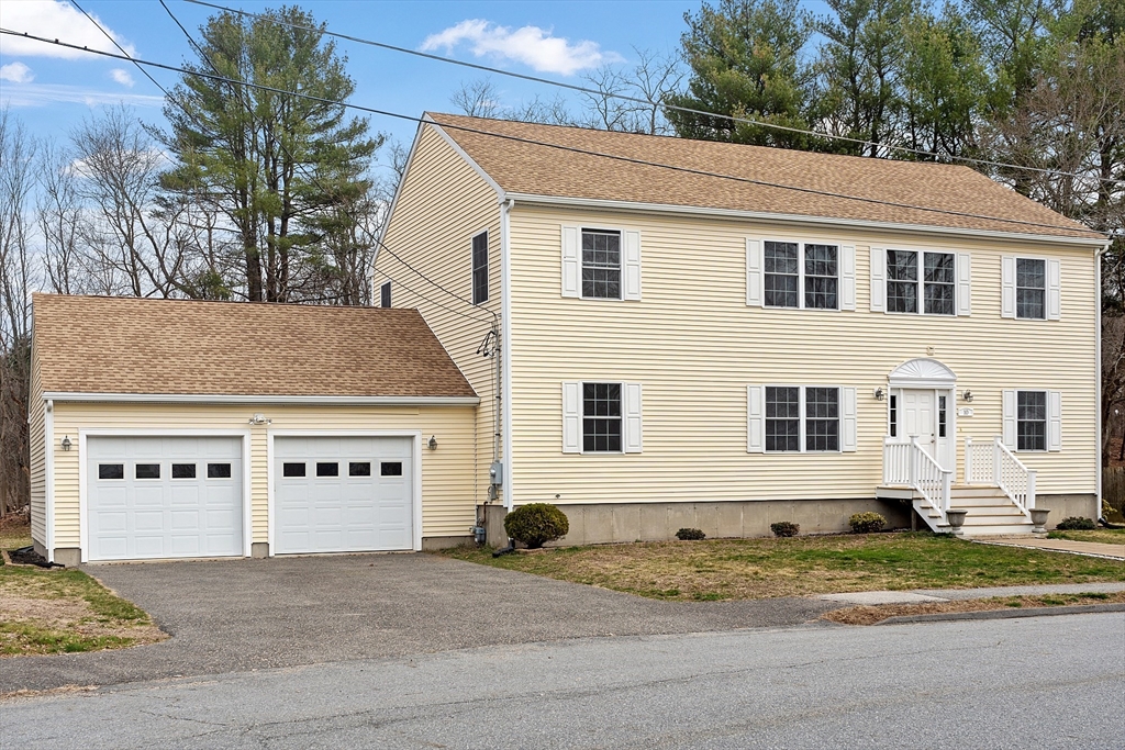10 Wennerberg Road Middleton, MA 01949 - Photo 1 of 41 Gallery Image 1