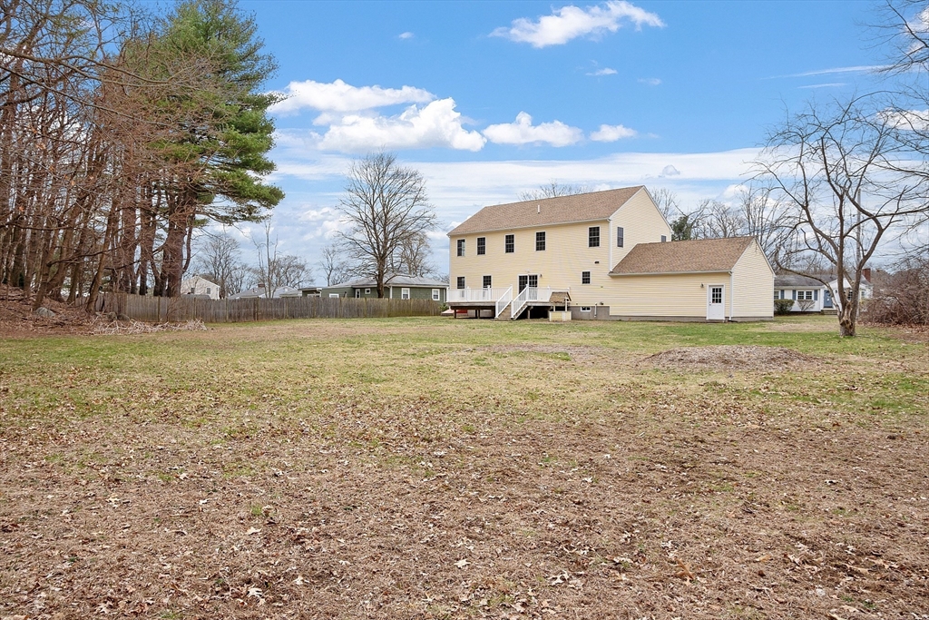 10 Wennerberg Road Middleton, MA 01949 - Photo 4 of 41 Gallery Image 4