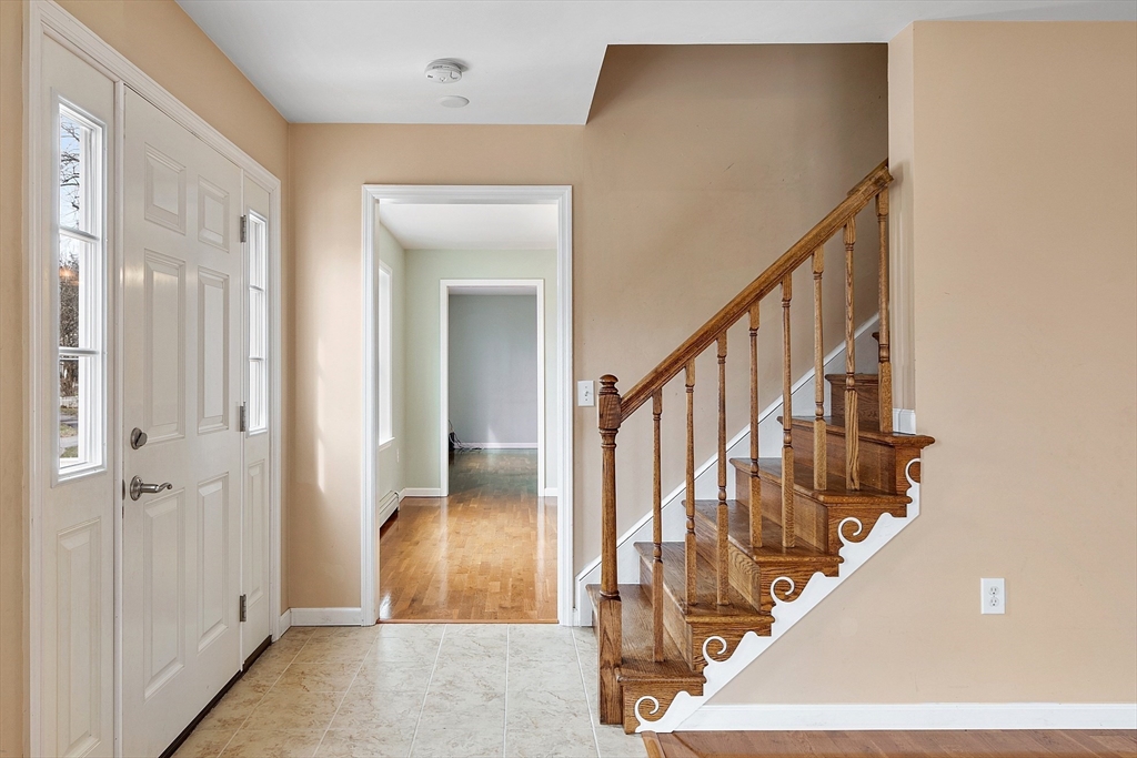 10 Wennerberg Road Middleton, MA 01949 - Photo 5 of 41 Gallery Image 5