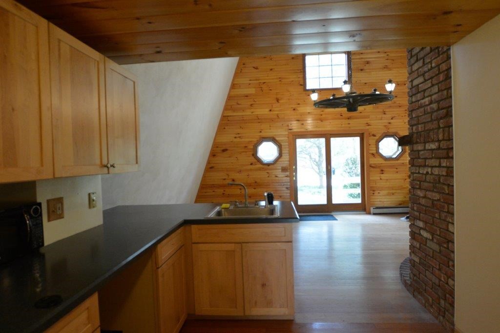 65 Pinecrest Drive Exeter, RI 02822 - Photo 7 of 15