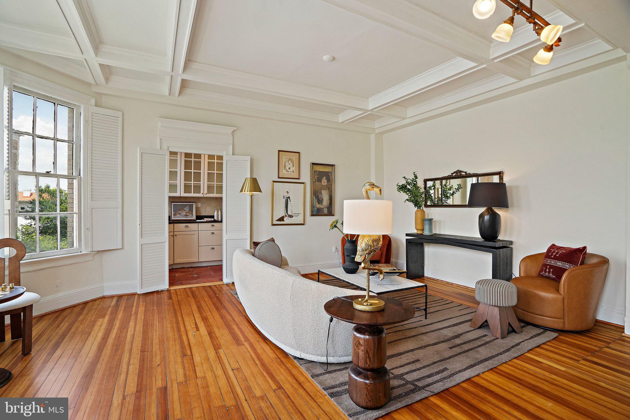 1852 Columbia Road Northwest, Unit 401 Washington, DC 20009 - Photo 8 of 30