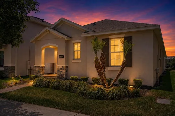 $459,900 | 10294 Merrymeeting Bay Drive, Winter Garden, FL 34787