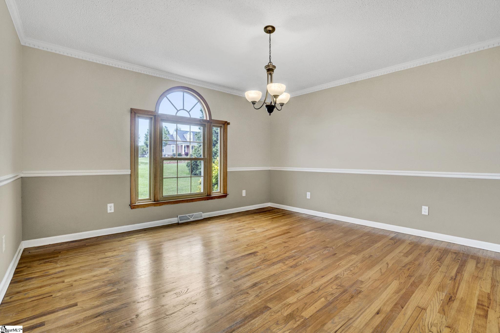 506 Silver Ridge Drive Greer, SC 29651 - Photo 7 of 41 Gallery Image 7