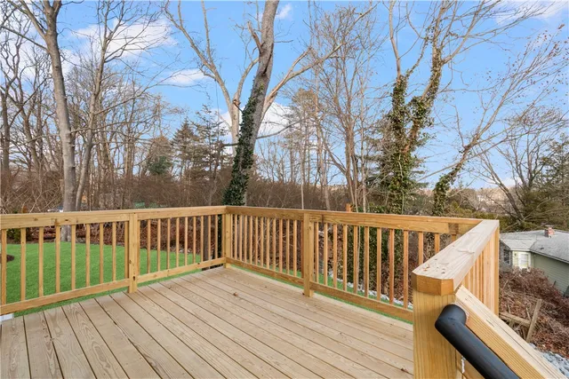 $699,900 | 44 Oldham Street, Warwick, RI 02886