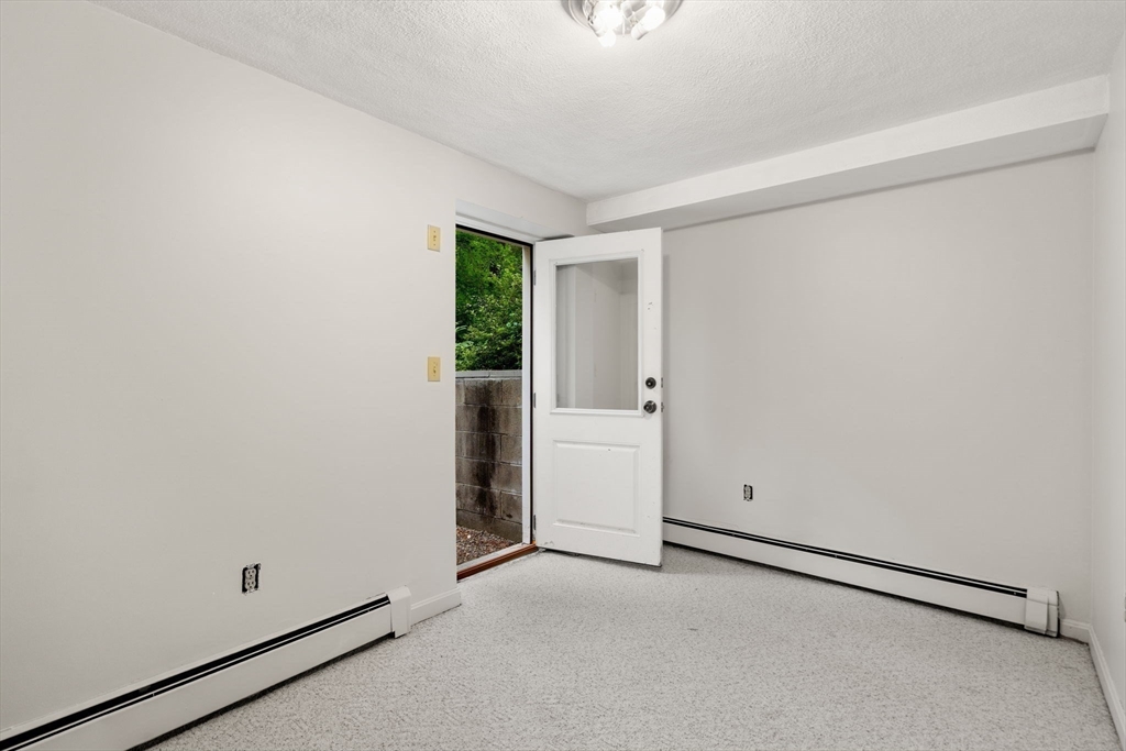 1 Pueblo Road Medfield, MA 02052 - Photo 30 of 36 an empty room with closet