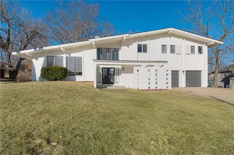 $394,950 | 2742 North 87th Street, Kansas City, KS 66109