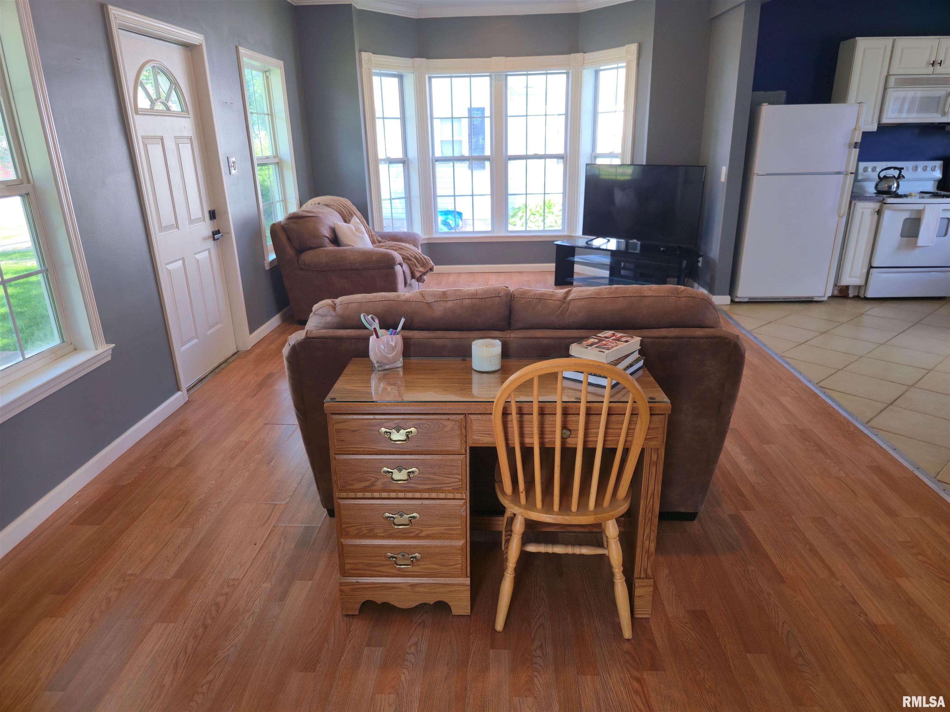 302 East Smith Street Colchester, IL 62326 - Photo 12 of 21