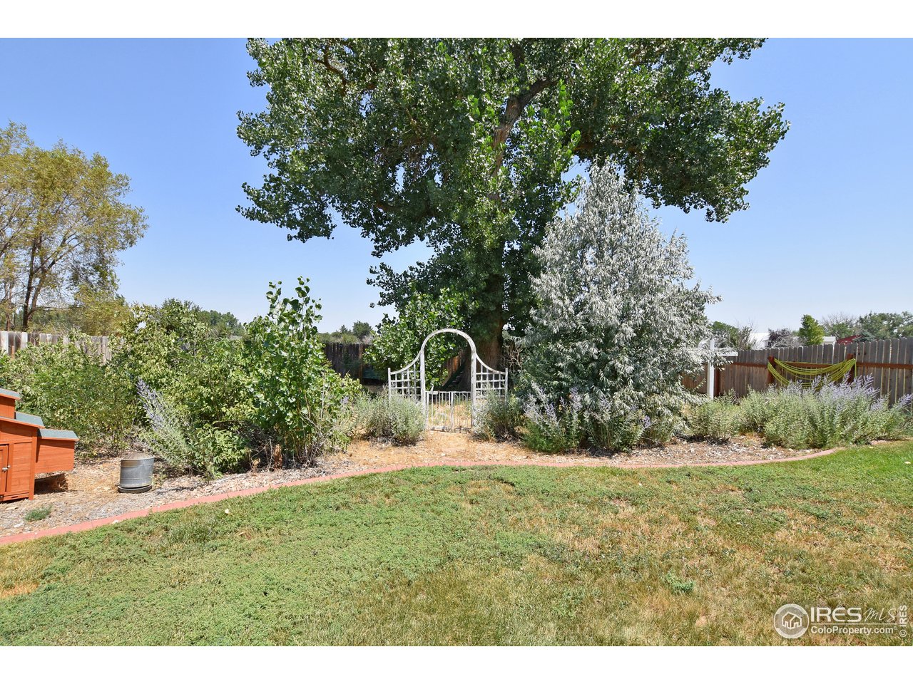 9461 Apache Road Longmont, CO 80504 - Photo 18 of 26 Back yard
