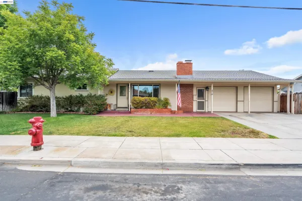 $1,058,000 | 474 Jensen Street, Livermore, CA 94550