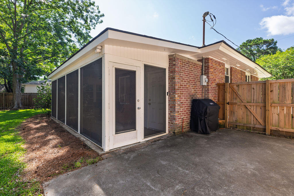 1056 Keats Road Charleston, SC 29407 - Photo 29 of 44