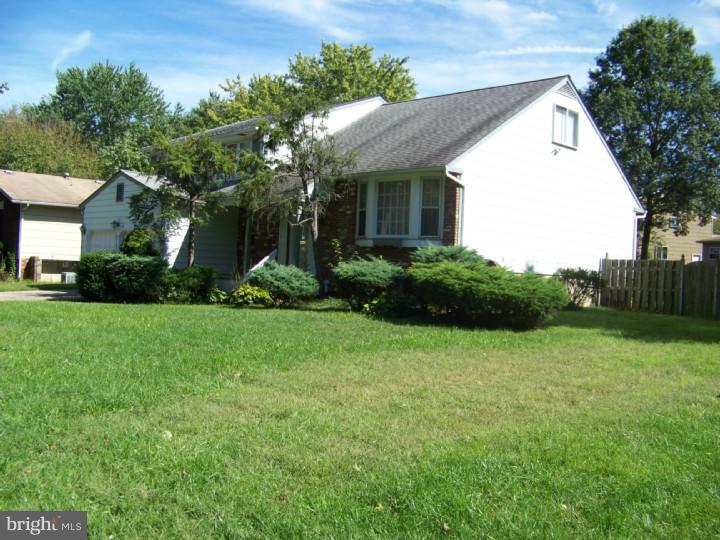 136 Hooton Road Mount Laurel, NJ 08054 - Photo 1 of 25 Exterior Side