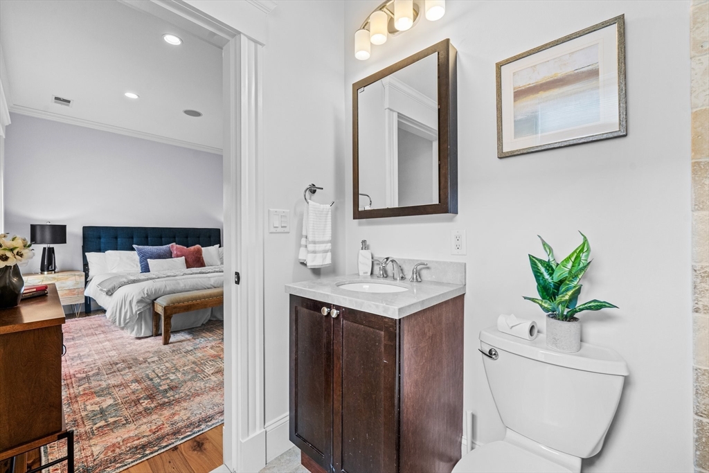 48 Jamaica Road, Unit 3 Brookline, MA 02445 - Photo 19 of 38 Gallery Image 19