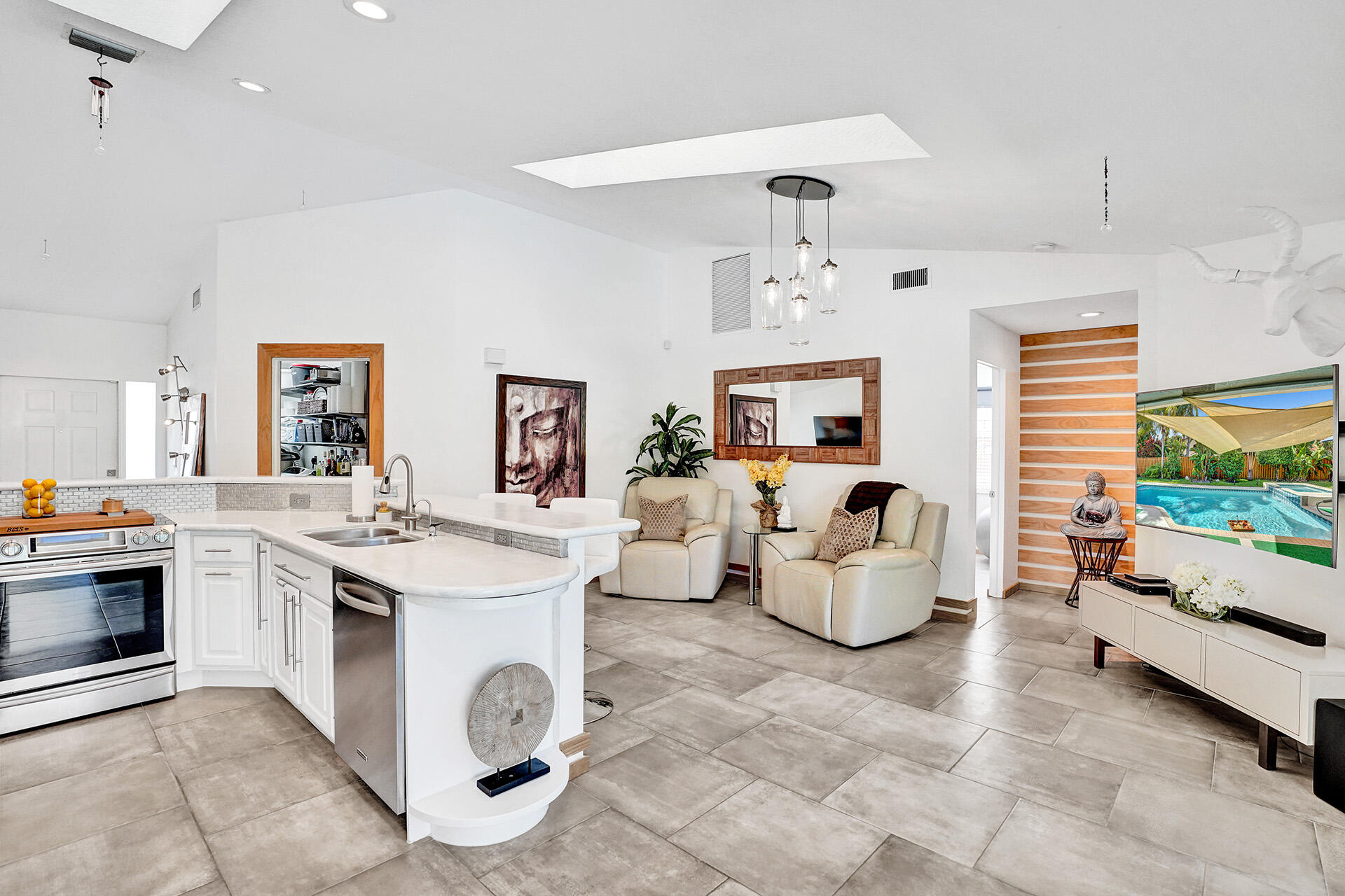 375 Apache Lane Boca Raton, FL 33487 - Photo 30 of 63 099DA4EE-A530-44E2-A311-1F5BD496E105
