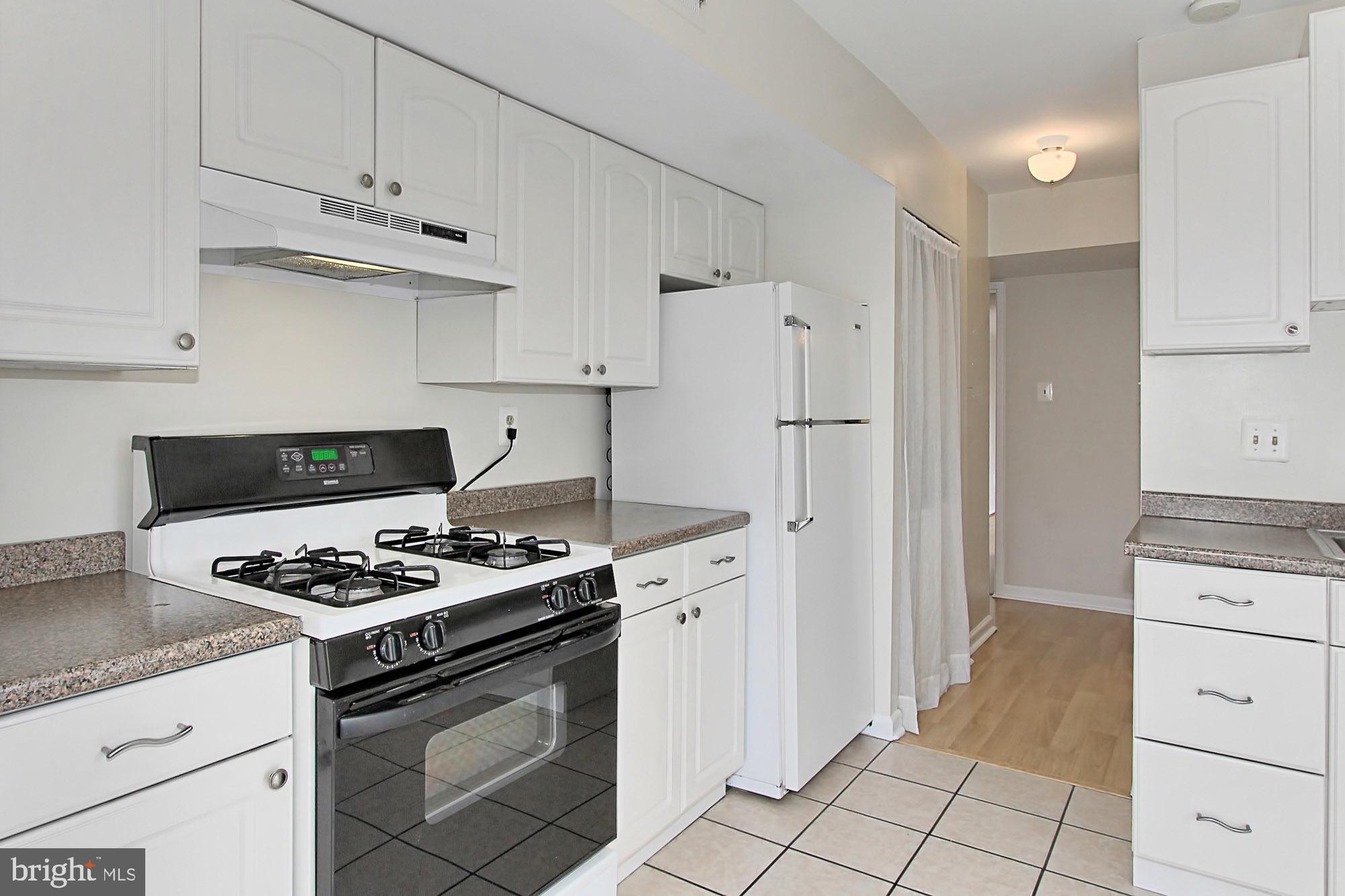 2018 Colts Neck Road, Unit 21B Reston, VA 20191 - Photo 13 of 34 Gallery Image 13