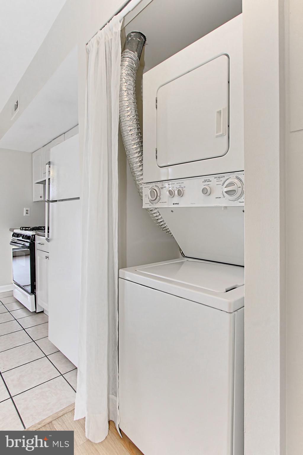 2018 Colts Neck Road, Unit 21B Reston, VA 20191 - Photo 27 of 34 Gallery Image 27