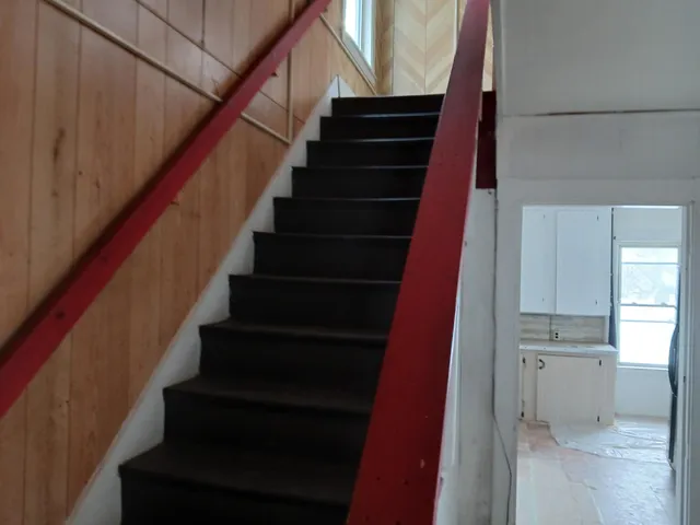 $129,000 | 30 Harlow Hill Road, Mexico, ME 04257