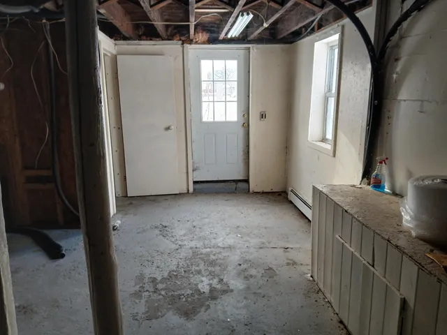 $129,000 | 30 Harlow Hill Road, Mexico, ME 04257