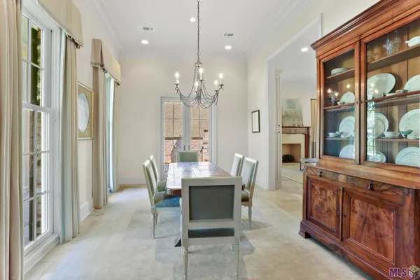 $1,750,000 | 17220 North Lakeway Avenue, Baton Rouge, LA 70810