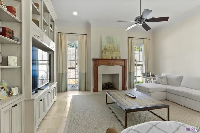 $1,750,000 | 17220 North Lakeway Avenue, Baton Rouge, LA 70810