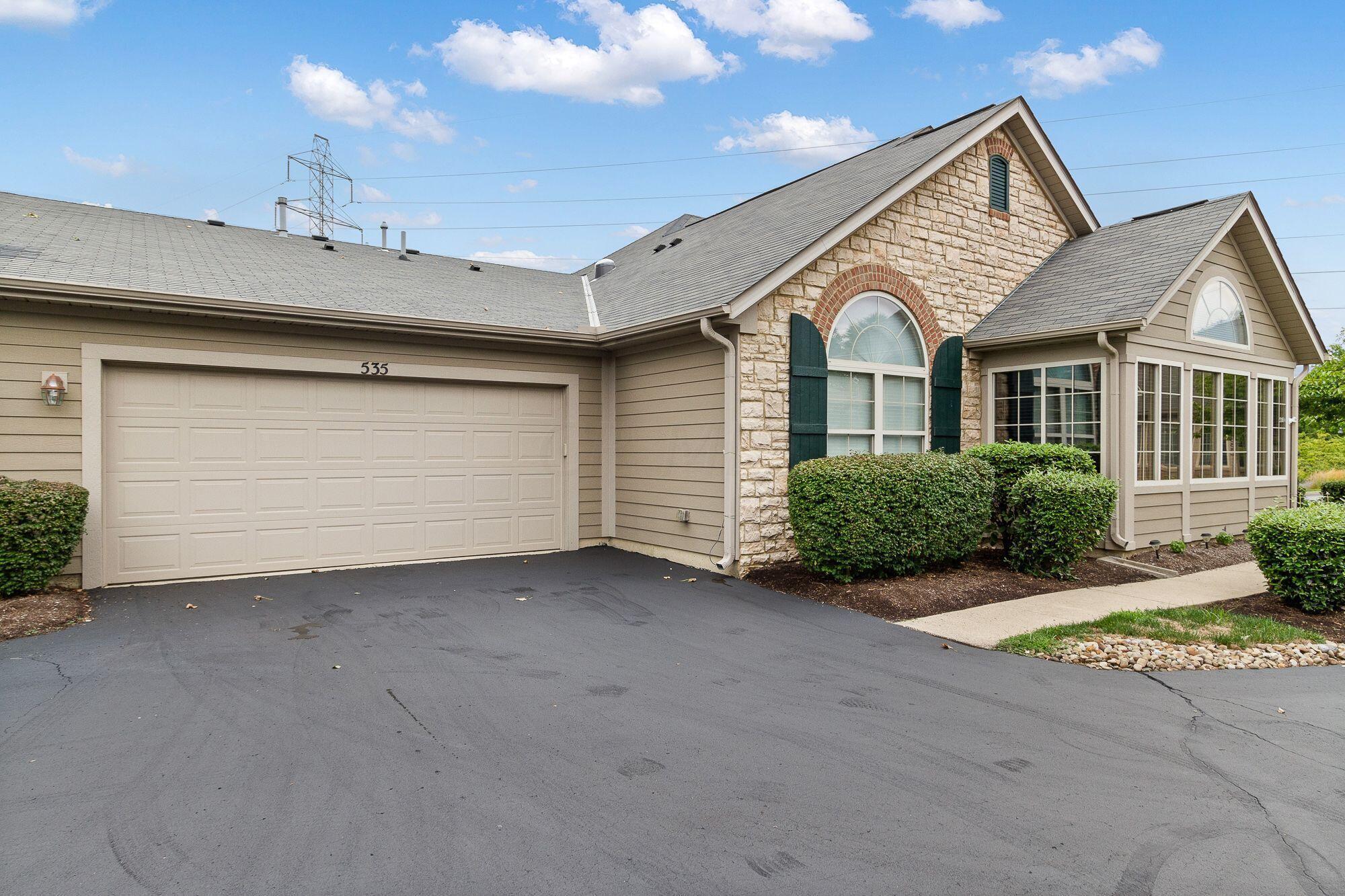 535 Ruttington Lane Westerville, OH 43082 - Photo 21 of 29 Oversized 2 car attached garage