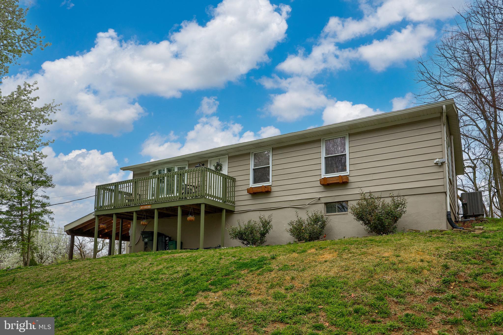 1482 Keener Road Bainbridge, PA 17502 - Photo 12 of 41 Gallery Image 12