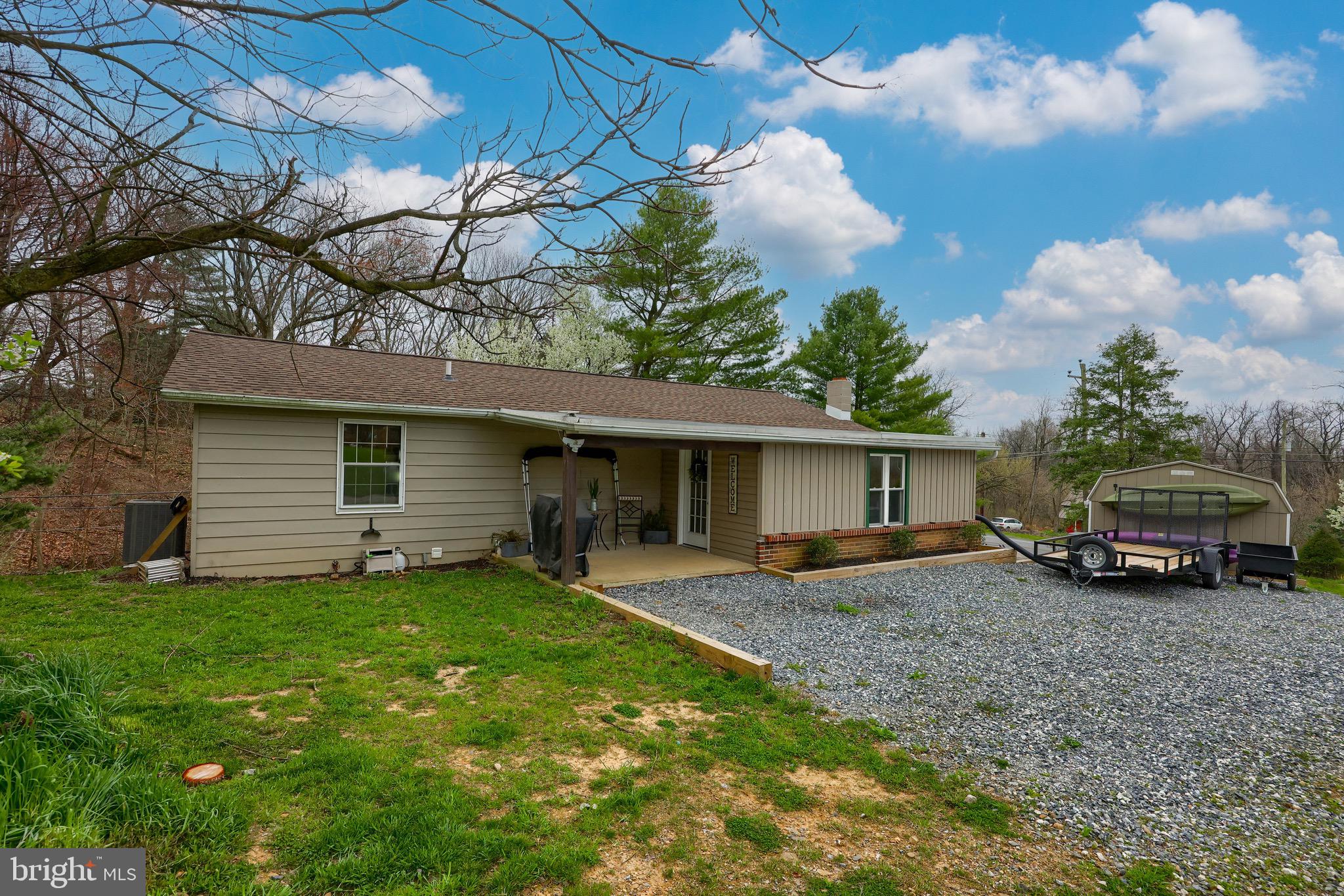 1482 Keener Road Bainbridge, PA 17502 - Photo 4 of 41 Gallery Image 4