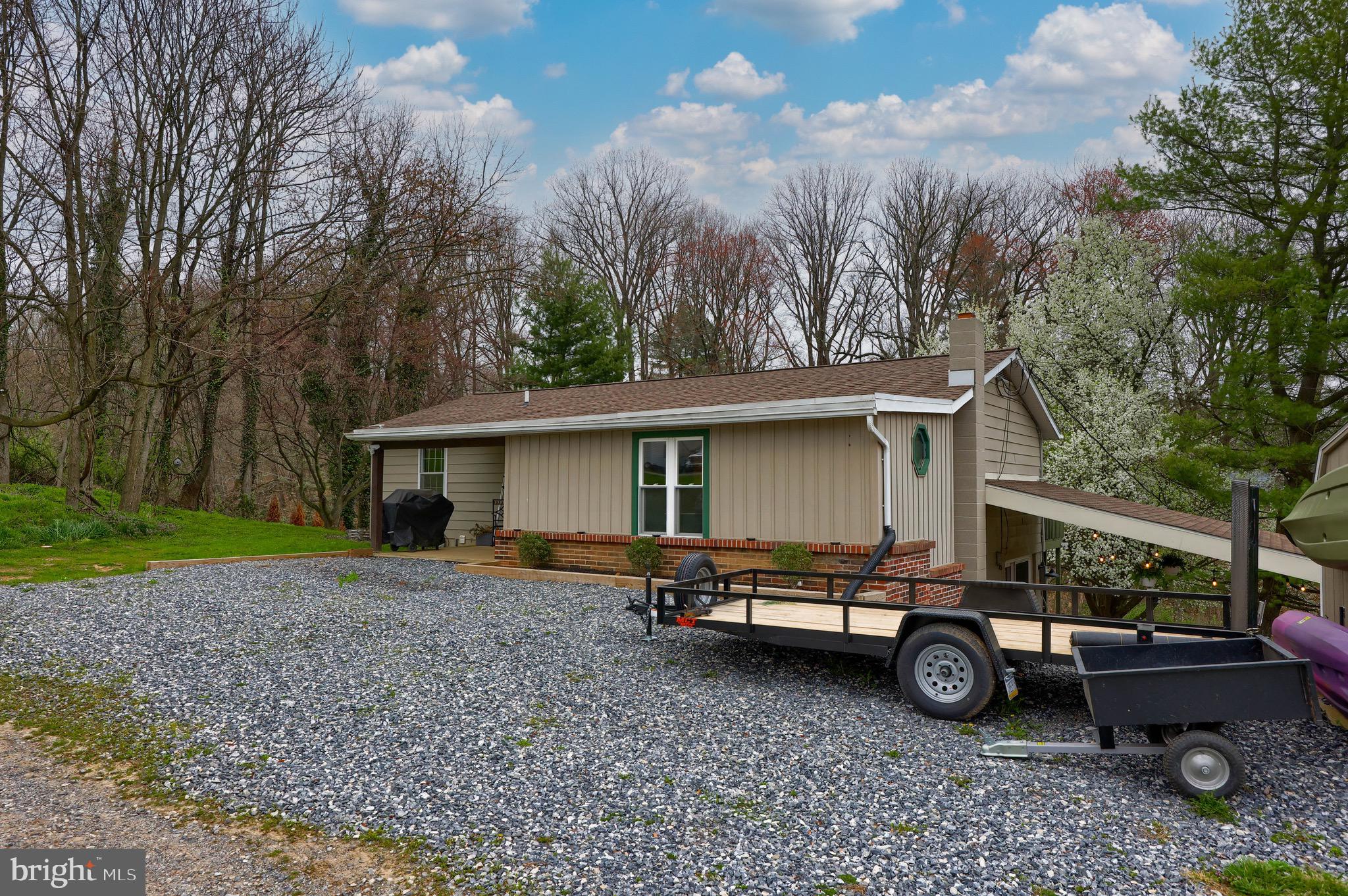 1482 Keener Road Bainbridge, PA 17502 - Photo 6 of 41 Gallery Image 6