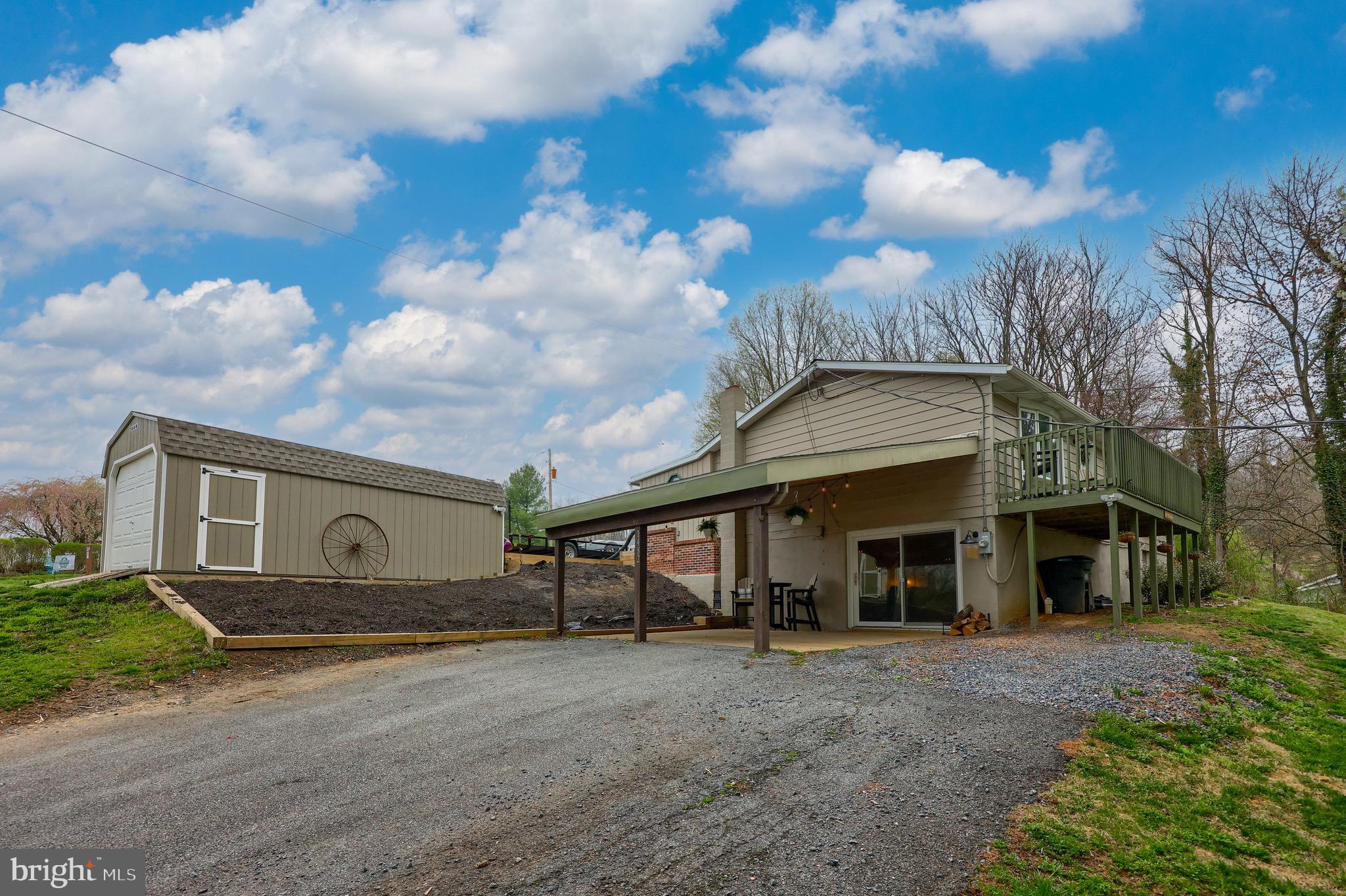 1482 Keener Road Bainbridge, PA 17502 - Photo 8 of 41 Gallery Image 8