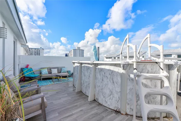 $6,300 | 3266 Northeast 15th Street, Pompano Beach, FL 33062