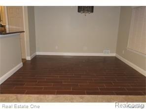 36936 Ridgedale Court Farmington Hills, MI 48331 - Photo 3 of 16